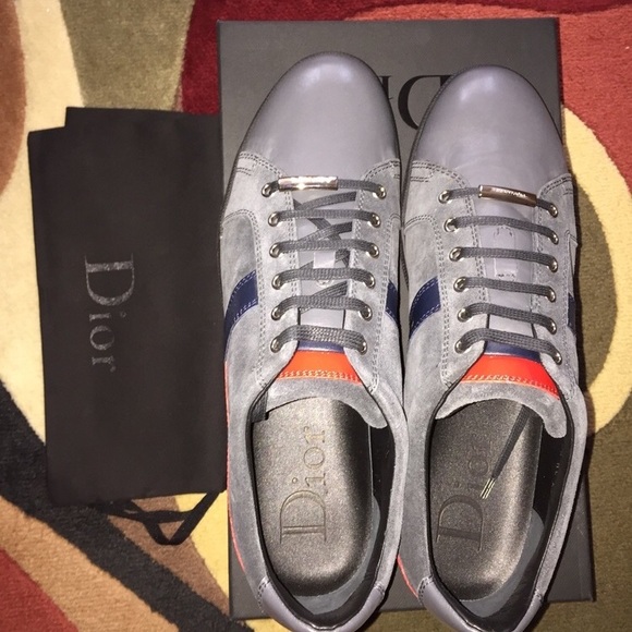 Dior Sneaker - Picture 3 of 5
